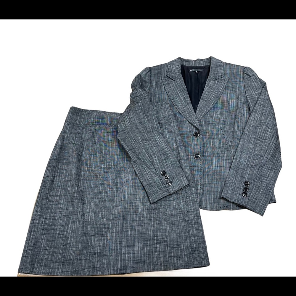 ANTONIO MELANI Gray Suit Skirt & Jacket  Size 14